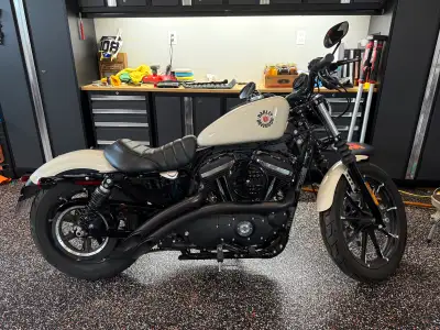 2022 Iron 883 — NEW 71KM Was bought for the wife a few years back, she broke her leg the following w...