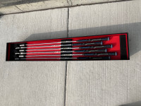 Right Handed P7TW TaylorMade/Tiger Woods Iron Set 