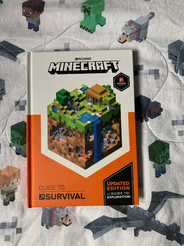 Minecraft Book in Children & Young Adult in Oakville / Halton Region - Image 2