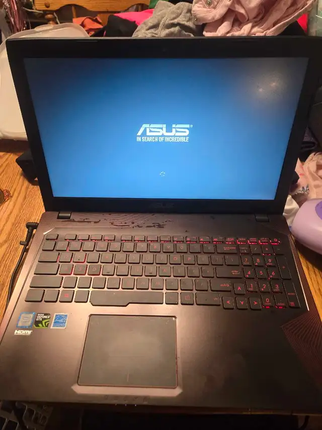 Laptop Asus63654761573123123