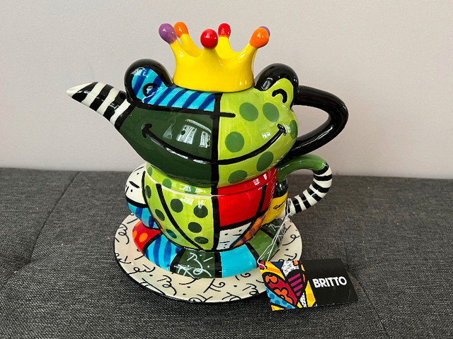 Romero Britto Frog Tea for One (4 pcs tea set) in Kitchen & Dining Wares in City of Toronto