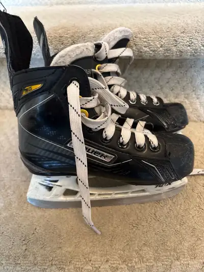 kids hockey skates - size 12 kids , View more