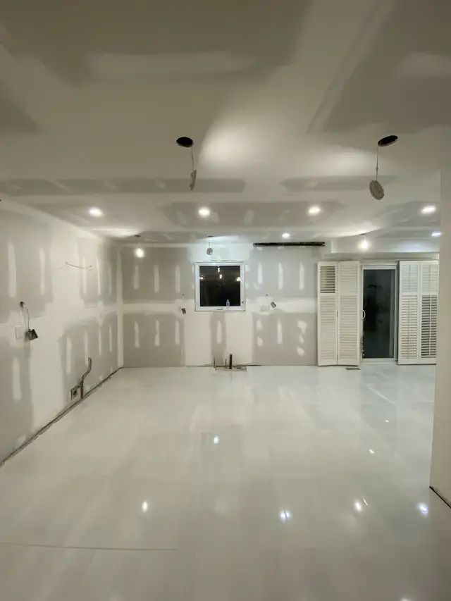 ⭐️Professional Flooring Installer/ Tile Setter⭐️ in Flooring in Mississauga / Peel Region - Image 5