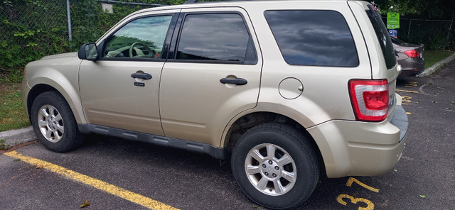 Escape/Aerio in Cars & Trucks in Gatineau