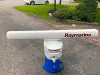 Raymarine 4’ Radar & RL80C Plotter