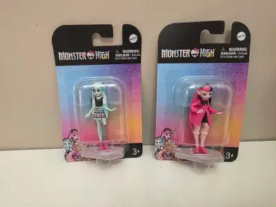 Monster High small Figurines New $10 for both Pick up in Montgomery
