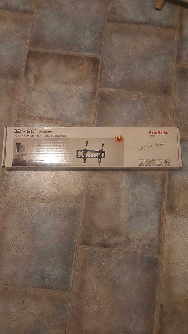 Tilt LED TV bracket in TVs in Regina