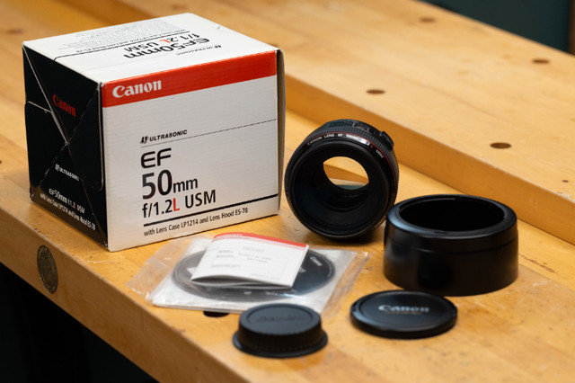 Canon EF 50mm F/1.2 L, USM Lens in Cameras & Camcorders in Mississauga / Peel Region