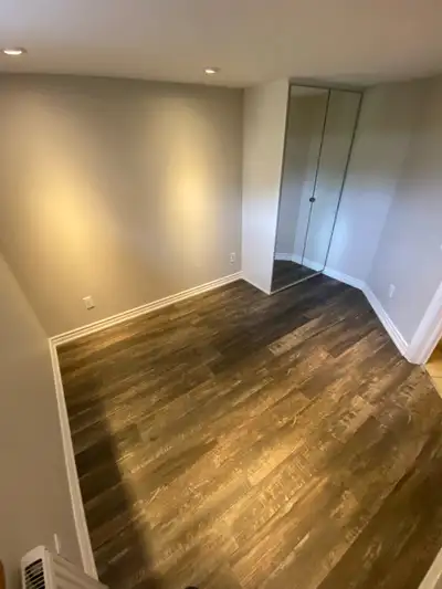 2 Bedroom Apartment – Safe and Cozy – 3 minute walk to Humber Lakeshore Campus! Sublet for May and J...