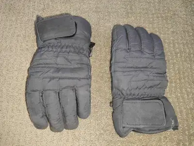 Men Insulated Winter Gloves - Size Medium, View more
