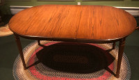 Solid wood oval dining table