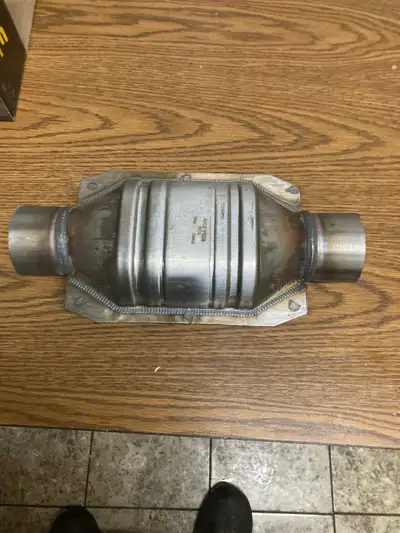 I am selling a brand new Magnaflow Catalytic Converter, designed for optimal exhaust flow and emissi...