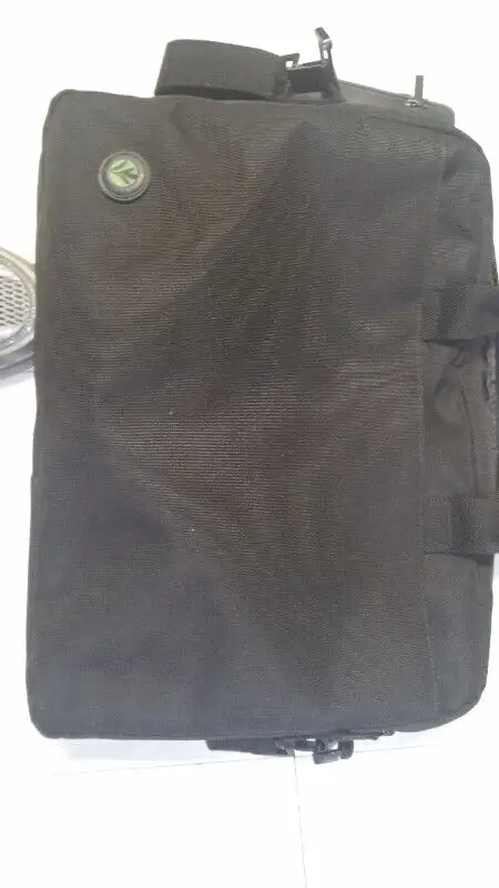Laptop Case in Laptop Accessories in Kitchener / Waterloo - Image 3