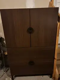 Dresser suitable for kids or youths 