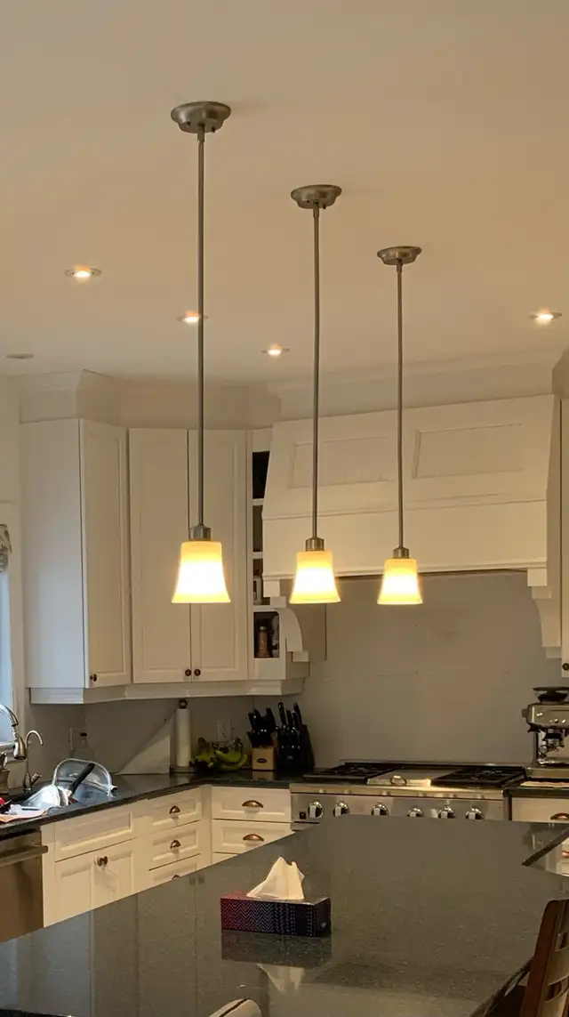 Light Fixtures in Indoor Lighting & Fans in Ottawa - Image 2