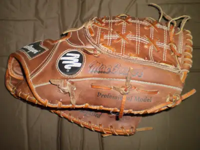 MacGregor PX1 13 inch Baseball Softball LH Glove, View more
