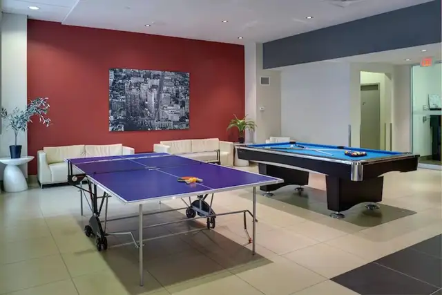 Ensuite room 4 month Spring 2026 Waterloo Near Laurier/Waterloo in Room Rentals & Roommates in Kitchener / Waterloo - Image 9