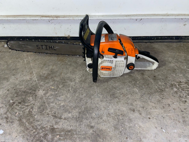 Stihl Wood Boss 028 AV in Outdoor Tools & Storage in Napanee