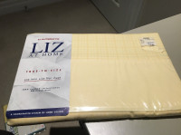 Brand New Liz Claiborne Twin Size Flat Sheet