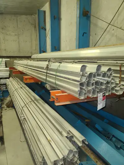 Extrusions Aluminium / Aluminum extrusions, View more