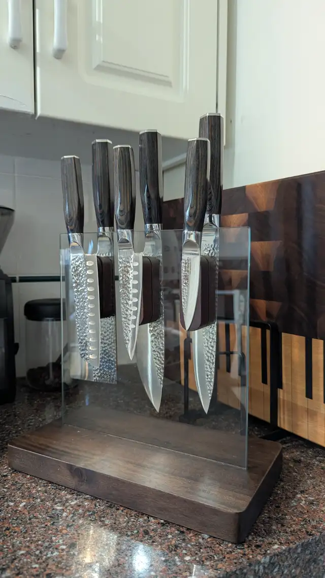 Cuisine Pro Damashiro 7 piece knife block in Kitchen & Dining Wares in Calgary - Image 3