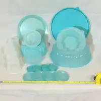 New Tupperware gelatin or ice mold set