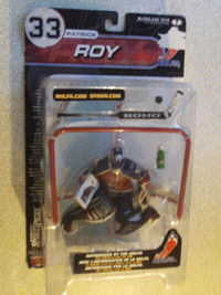 FIGURINE DE HOCKEY DE PATRICK ROY 2000