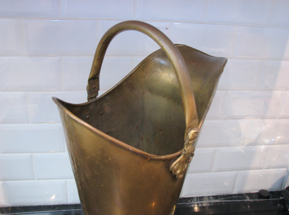 Vintage Grand Seau à Cendres Cuivre Laiton Brass Copper Ash Buck dans Décoration intérieure et accessoires  à Longueuil/Rive Sud - Image 4