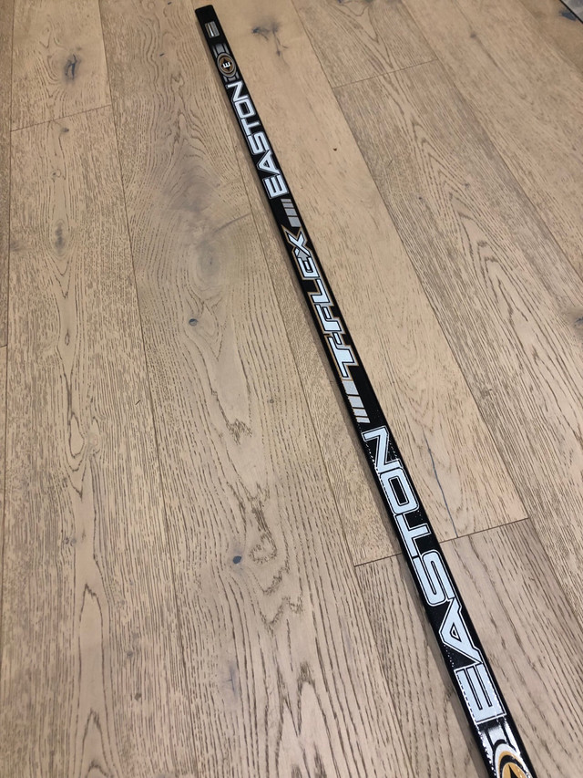 Vintage Easton T-flex shaft new old stock in Hockey in City of Toronto