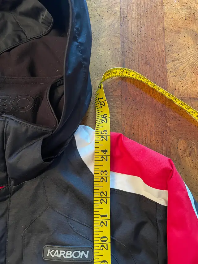 Youth Size 16 Karbon Coat  Winter Jacket in Kids & Youth in Kingston - Image 8