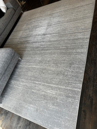 Carpet 8’x10’ tapis 