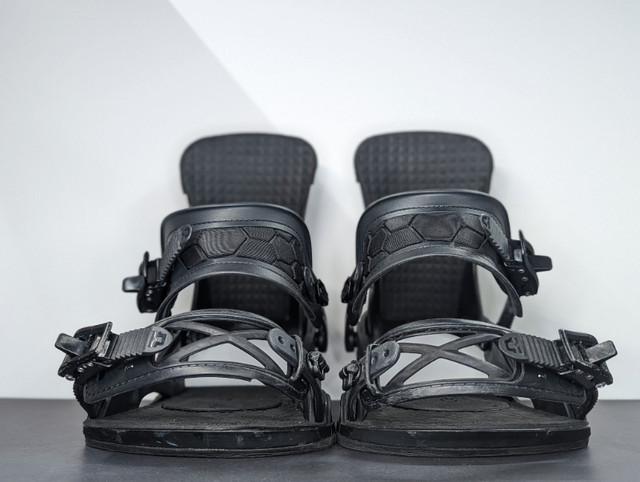 USED - Union Contact Pro snowboard bindings - L (10.5-13) in Snowboard in Markham / York Region - Image 2