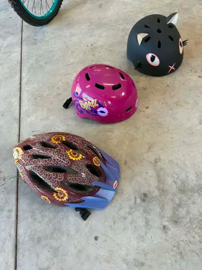 bike helmets mississauga EMMO Ebike Accessories | Helmet H22 | Advanced Safety Features | Enhanced Visibility Inspired Urban Protection The Heritage 2.0 from Thousand delivers a sleek Rally WaveCel Mountain Bike Helmet