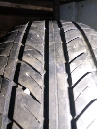 1 pneu d'été 205/55 ZR16