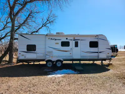***Located North of Muenster(15 minutes from Humboldt, Sk*** 2011 Heartland Trail Runner Travel Trai...