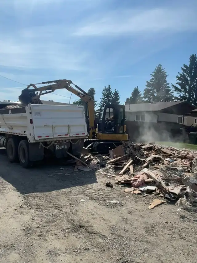 demolition.&   Excavation service63234777841027124