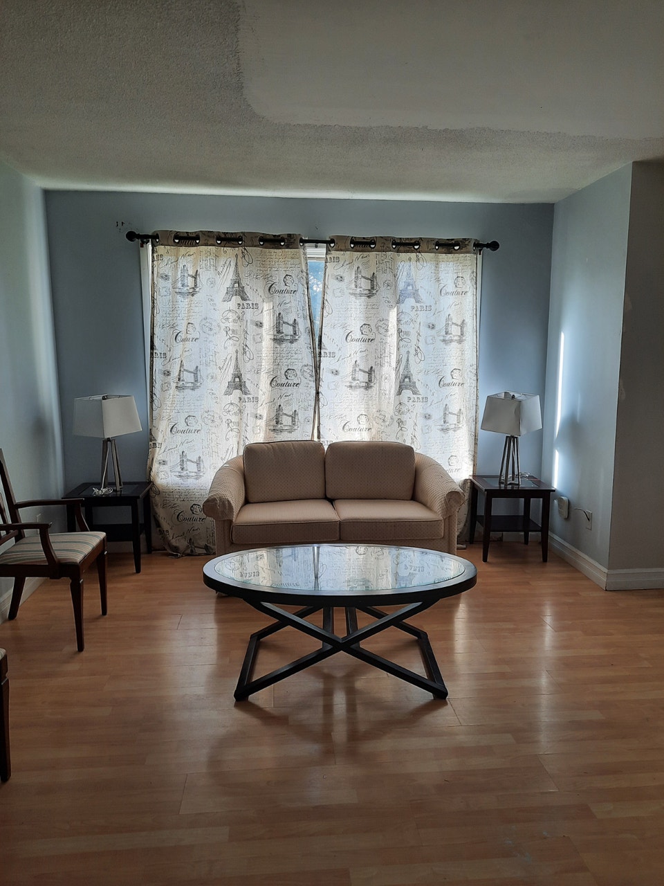 House for rent near Argyle mall 2