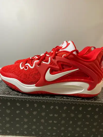 KD-15 University Red - sz 9.5, View more