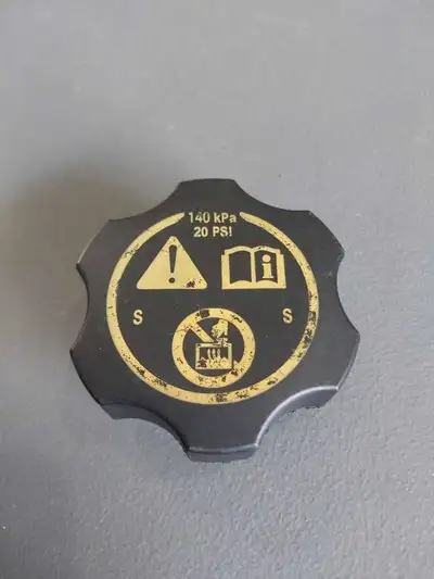 Maintain your vehicle's performance with this OEM-compatible Radiator Coolant Reservoir Tank Cap, de...