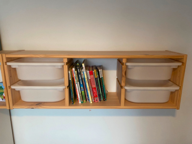 3 x IKEA TROFAST Rangement mural / wall storage + 9 bacs/bins dans Bibliothèques et étagères  à Ouest de l’Île