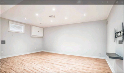 Newly renovated, kitchen appliances included, washing machine included. Convenient transportation, t...