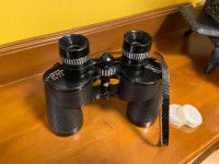 Vintage Eaton's Majestic 100 Coated Optics Binoculars