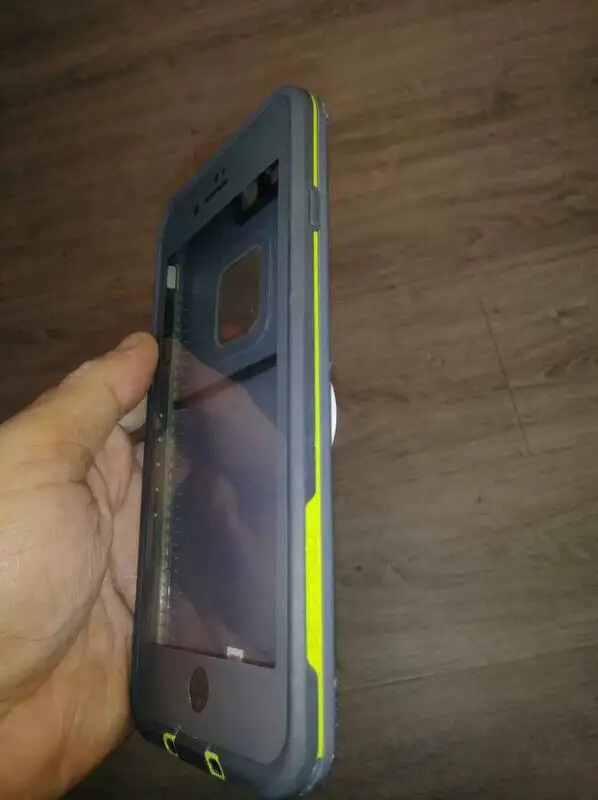 LifeProof FRĒ SERIES Waterproof Case for iPhone 8 Plus & 7 Plus in Cell Phone Accessories in Mississauga / Peel Region - Image 8