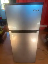 Magic Chef 4.5 cu. ft. 2-Door Mini Refrigerator Stainless Steel