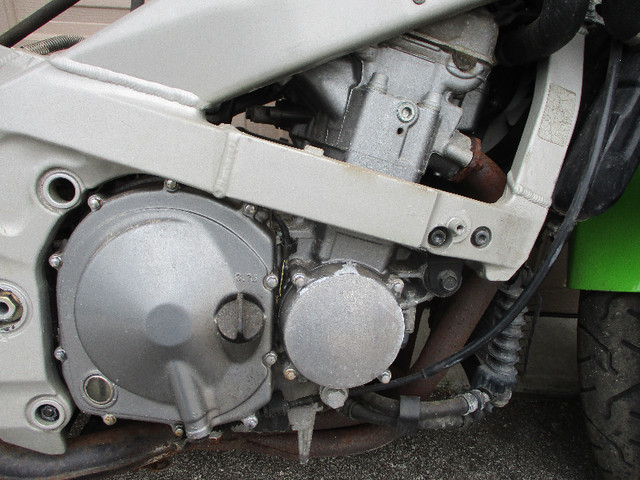 MOTOR 1995 KAWASAKI ZX600 in Other in Barrie - Image 2