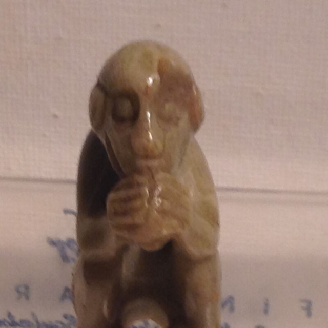 Antique Chinese Beautiful Stone Figures of Monkey in Arts & Collectibles in Vancouver - Image 4