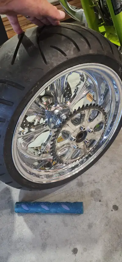 Almost New Avon Venom tire and Chrome Wheel. 250/40/18. Bought set but only used front for my build....