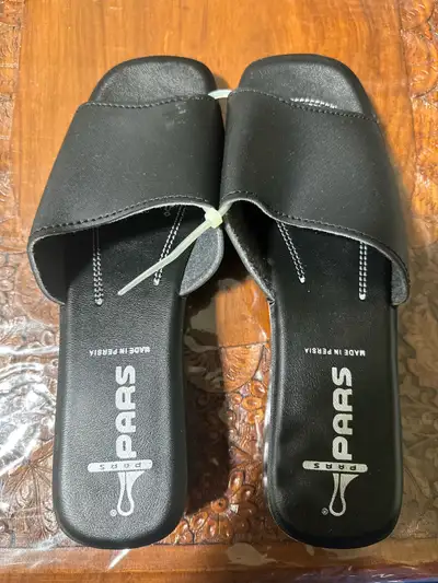New Pars women’s slippers size 10.5-11, View more