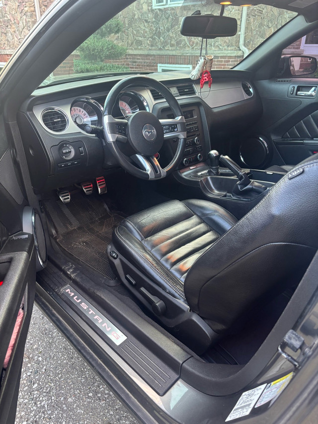 2010 Ford Mustang GT in Cars & Trucks in Markham / York Region - Image 3