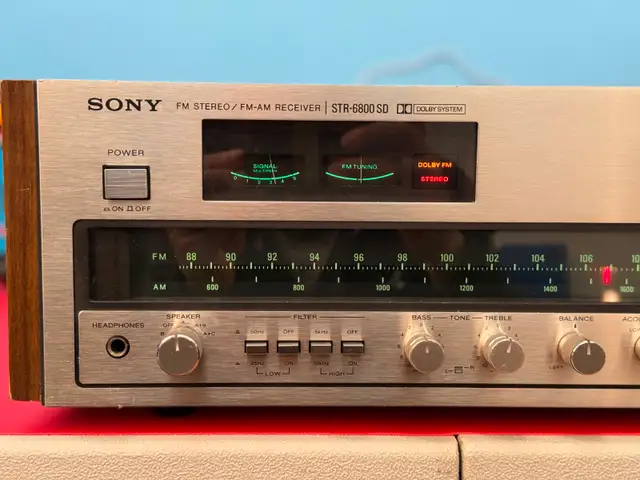 Sony STR-6800SD Receiver  (80 Watts) - 1976 - Serviced in Stereo Systems & Home Theatre in Oakville / Halton Region - Image 3